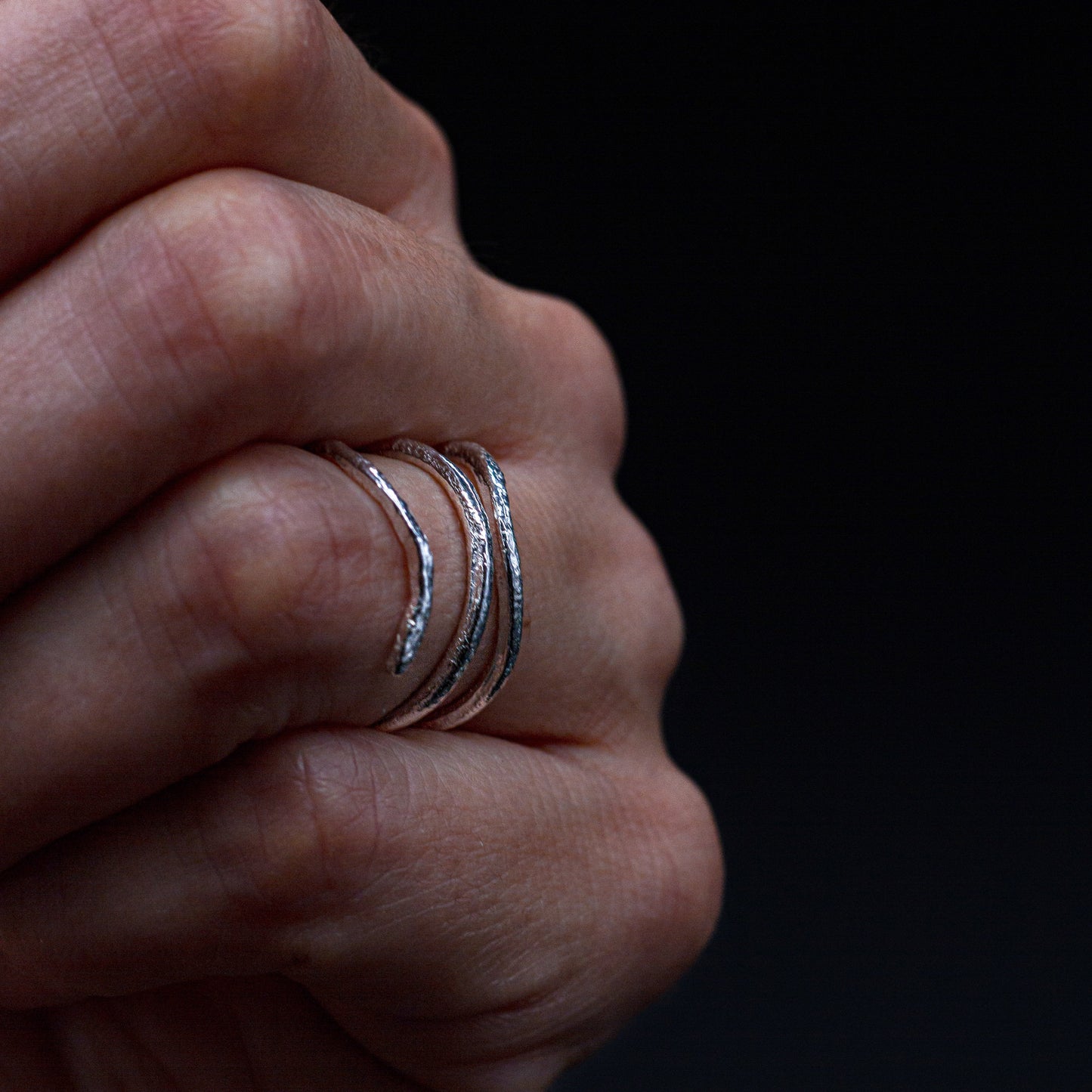 INCHATO SLIM SPIRAL RING