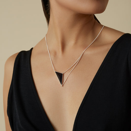 PUCLLANA NECKLACE BLACK ONYX