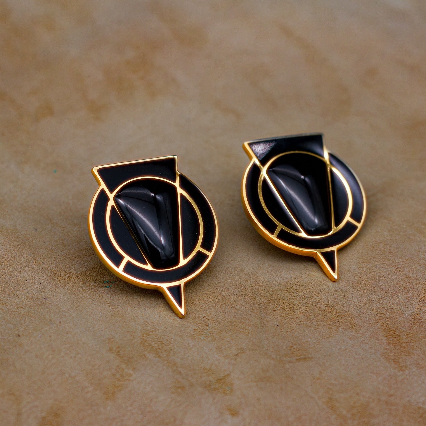 CARAL EARRINGS ONYX