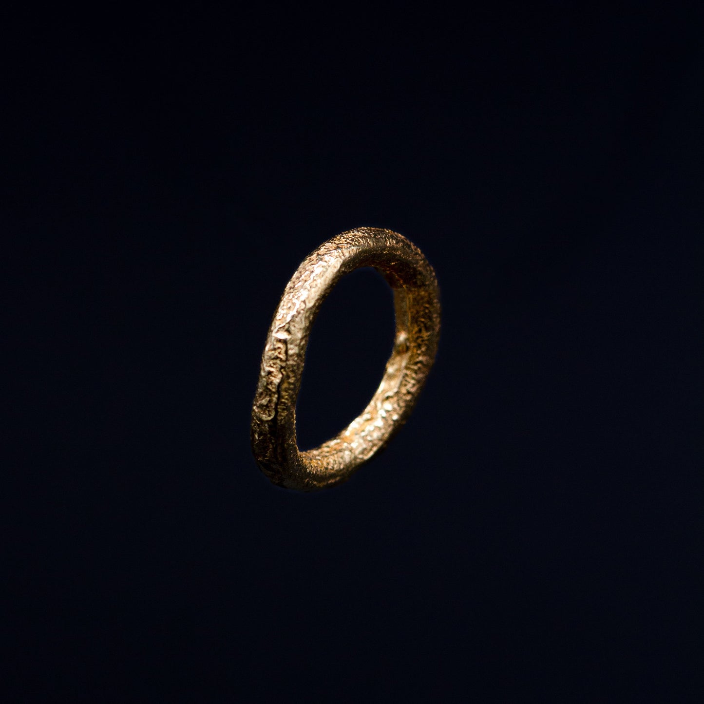 INCHATO BOLD GOLD RING