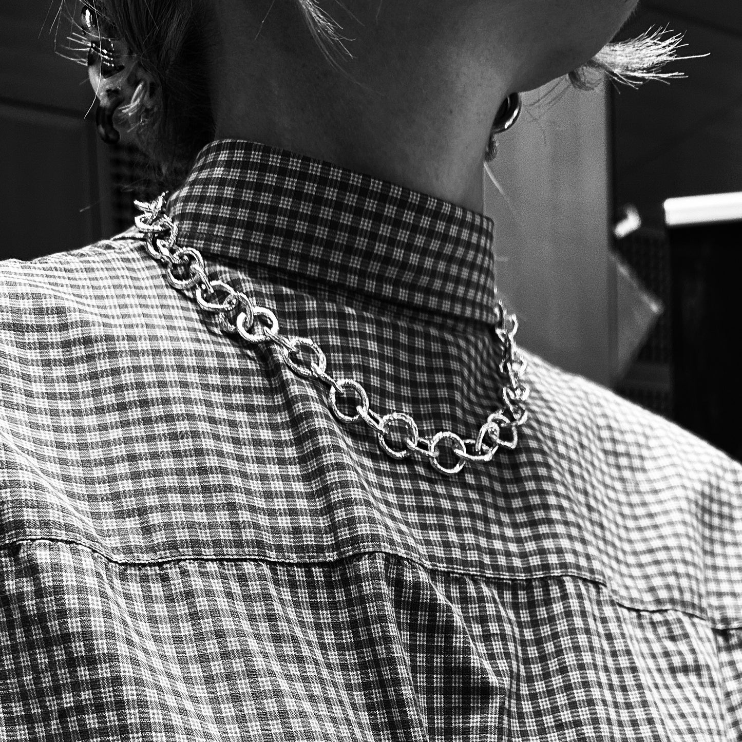 INCHATO BOLD SILVER NECKLACE CHAIN