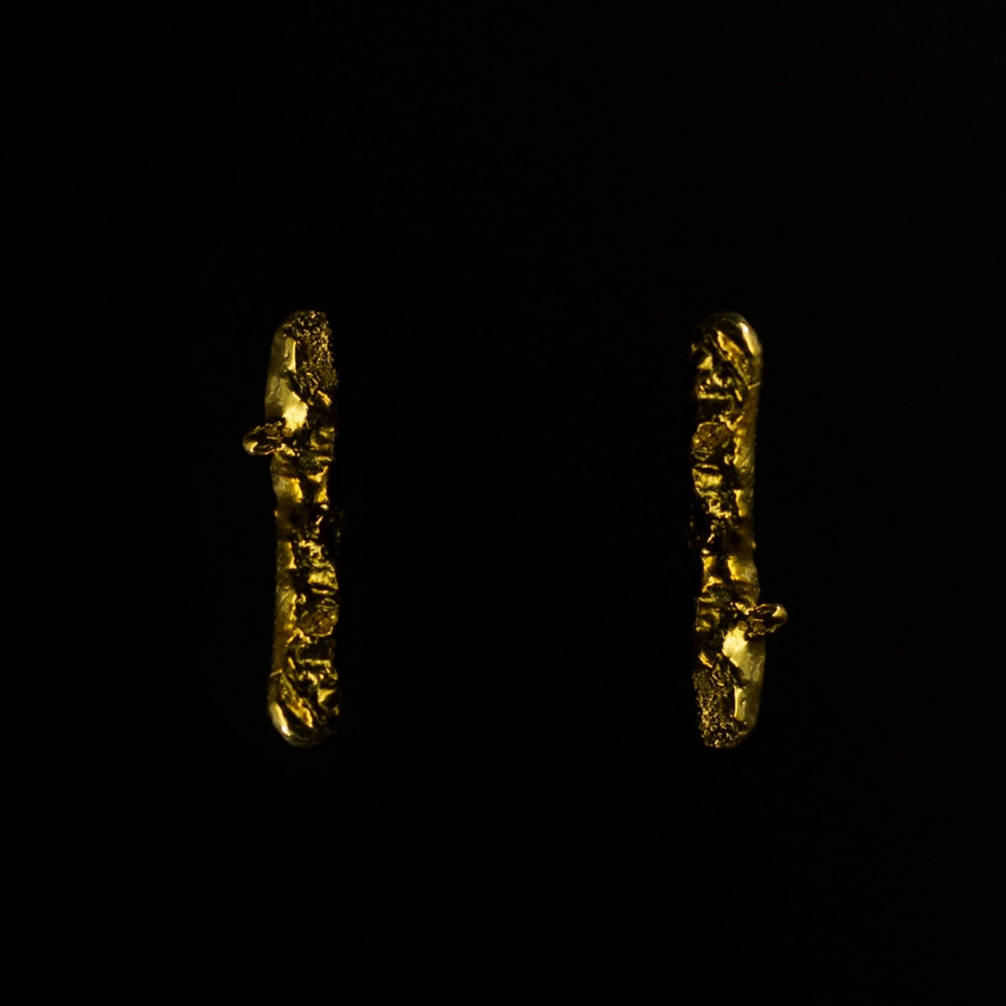 INCHATO GOLD EARRINGS