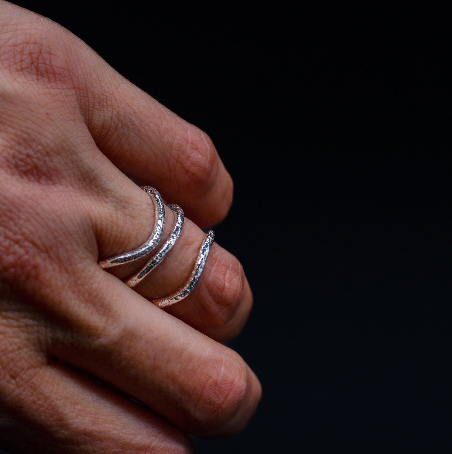 INCHATO SLIM SPIRAL RING
