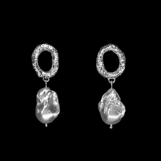 INCHATO PEARL CIRCLE EARRINGS