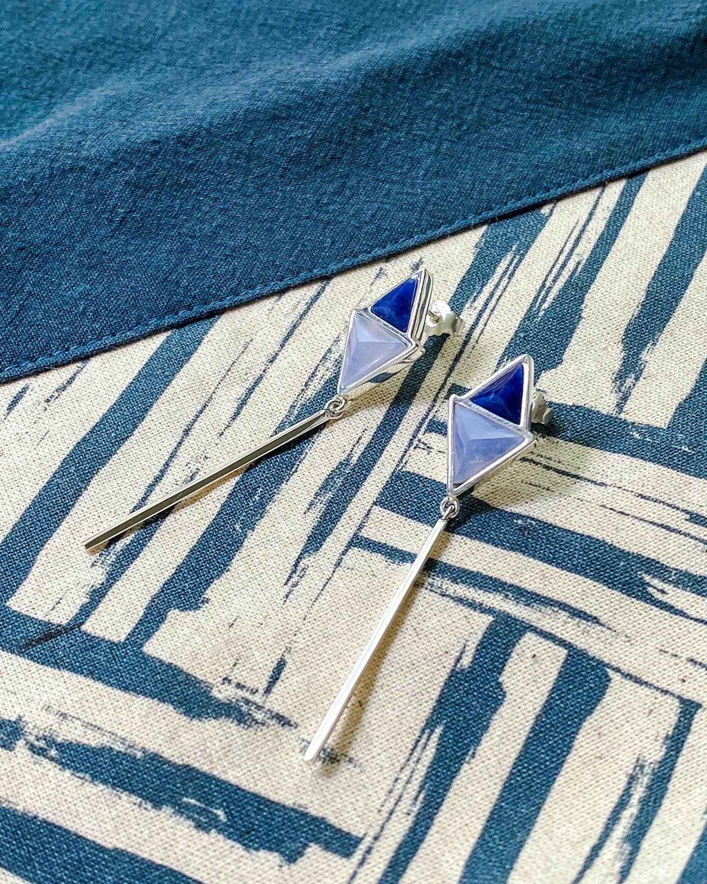 CHUNTU EARRINGS SODALITE